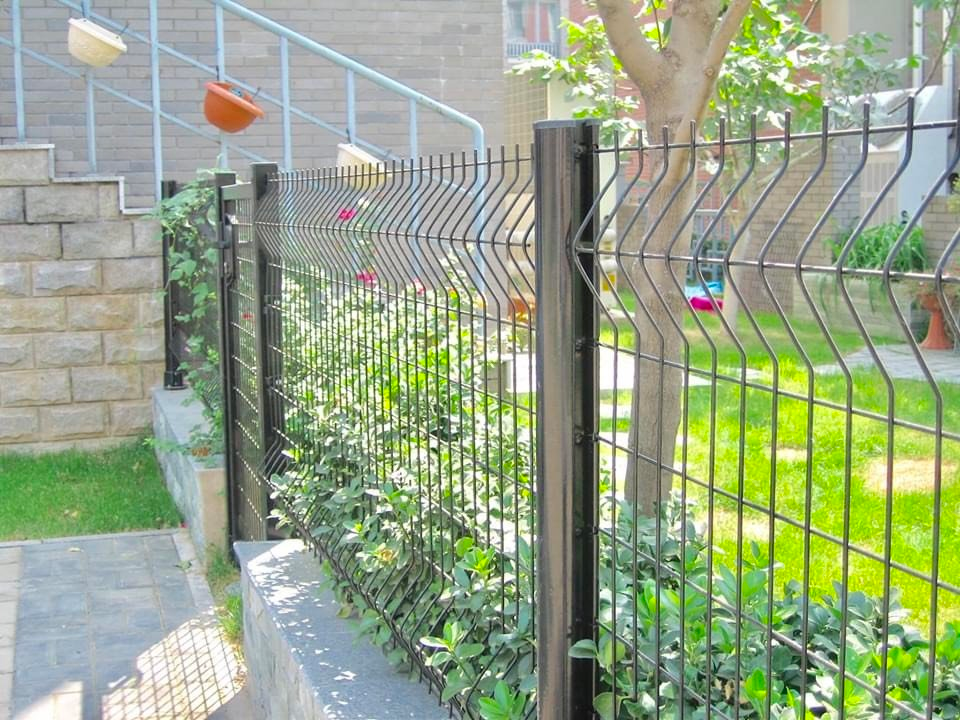 Hàng rào lưới thép
